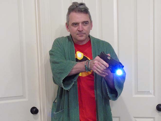 Home Invasion Tactics gun-mounted weaponlight