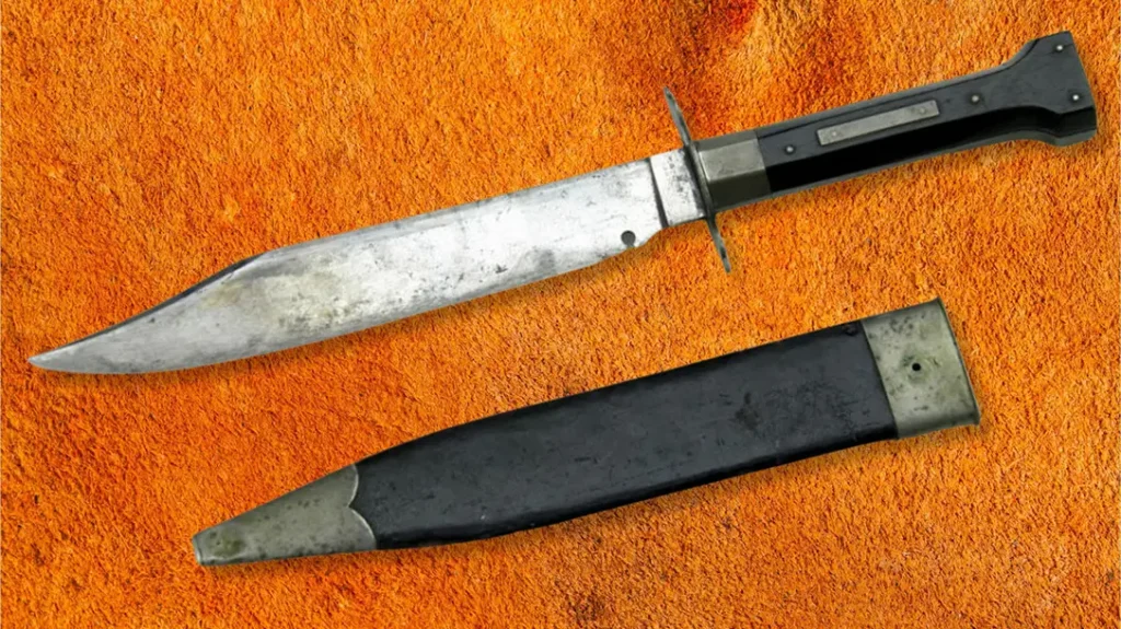 bowie knife