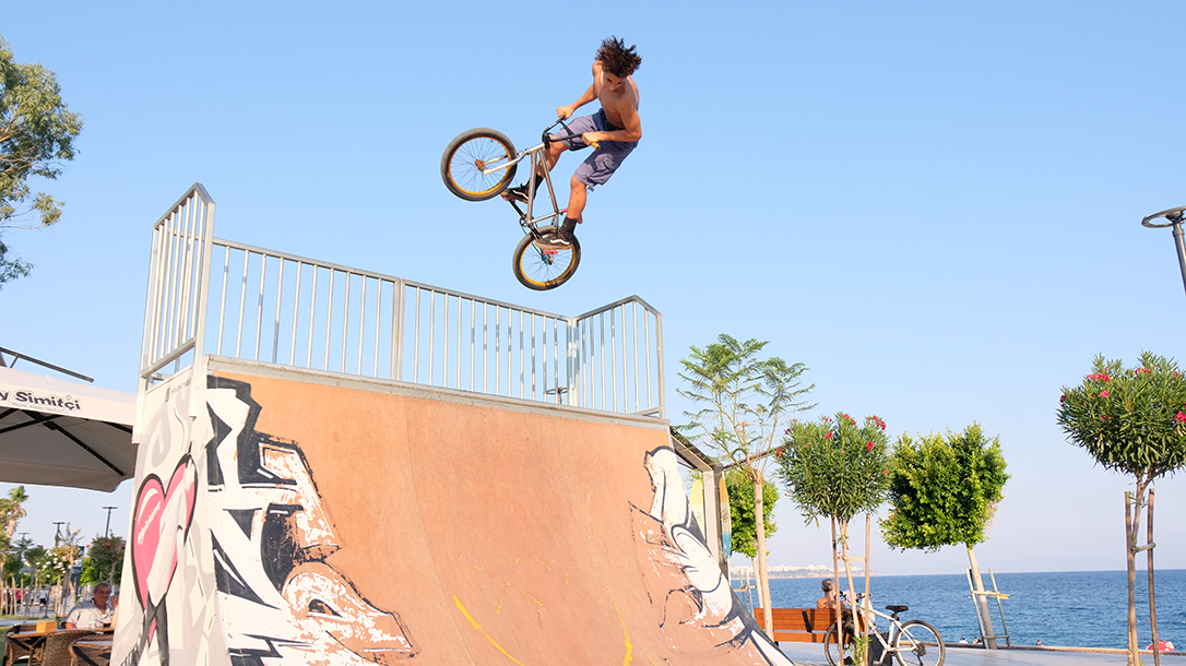 The half pipe was many a BMX kids favorite place to be. 