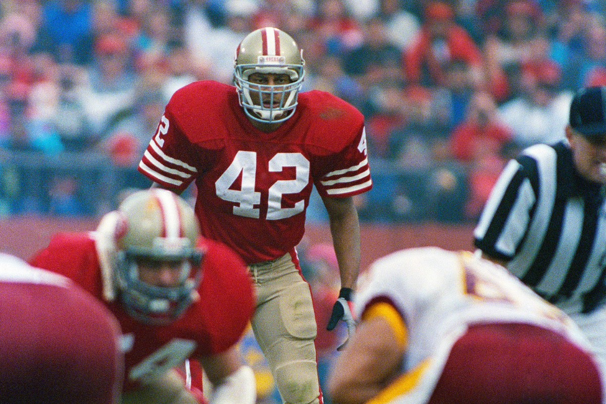 Football Great Ronnie Lott