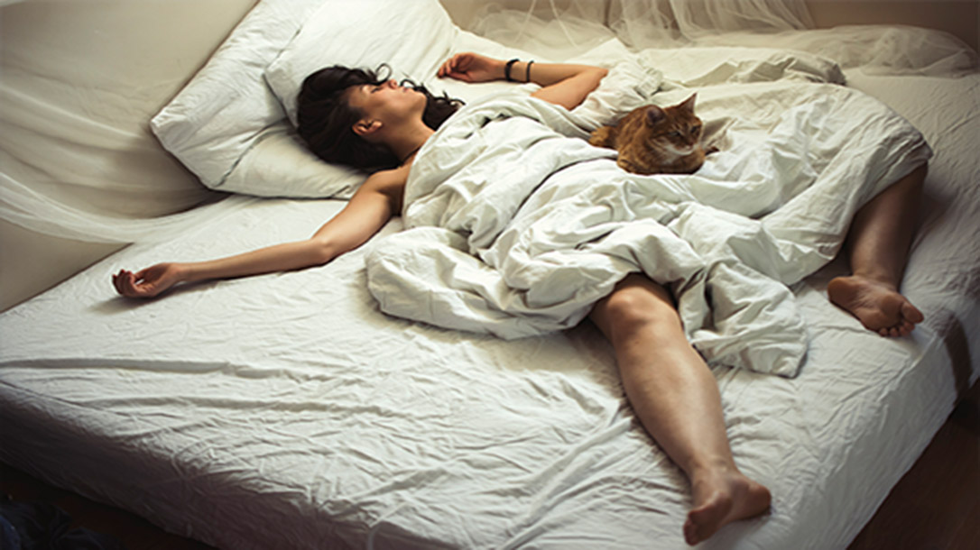 Sleeping in dirty sheets is definitely not healthy.