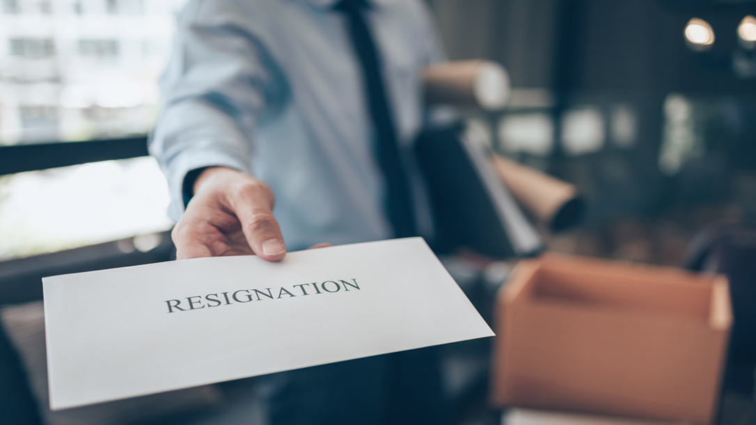 There's a right and wrong way to quit job before moving on to the next chapter in your life.