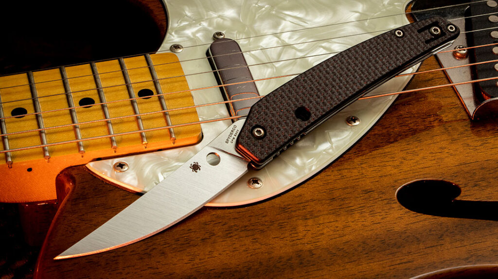 Spyderco Ikuchi.