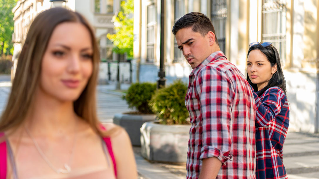 Are you antisocial, or just the world's most awkward dinner date? Find out today with this quick quiz from Skillsetmag.