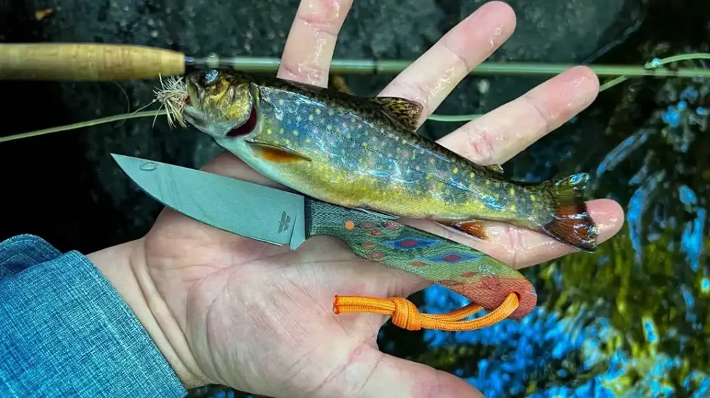 This beautiful Pickens blade and handle look like a trout pattern. 
