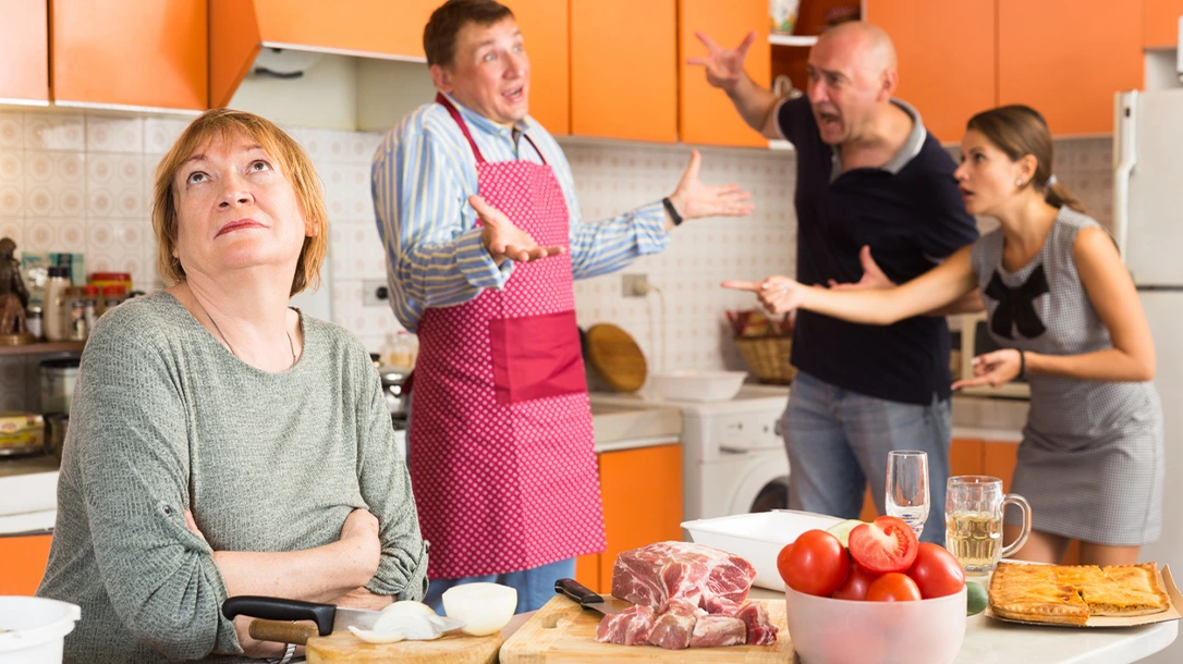 Family arguments are the worst thing that can happen during dinnertime and special occasions.