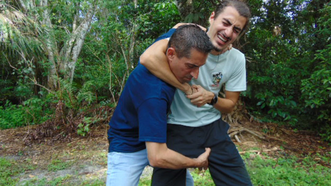 Nothing is guaranteed during a fight and your attacker may have closed the gap and achieved the headlock.