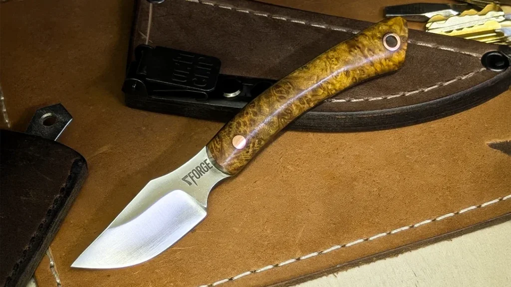 7 Forge Knives Siren.