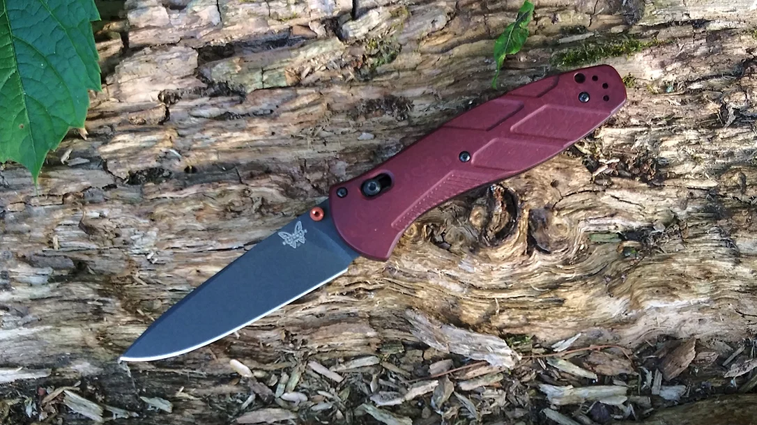 Benchmade Barrage: Sleek EDC with Assisted Opening Functionality.