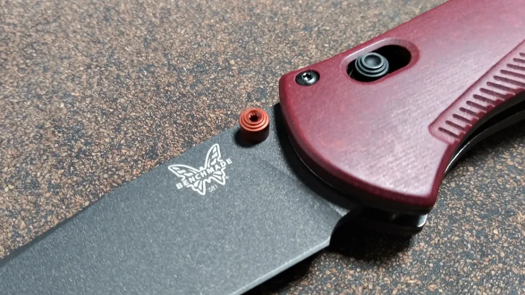 Benchmade’s Axis Assist feature provides a rock-solid lock-up on the Barrage.
