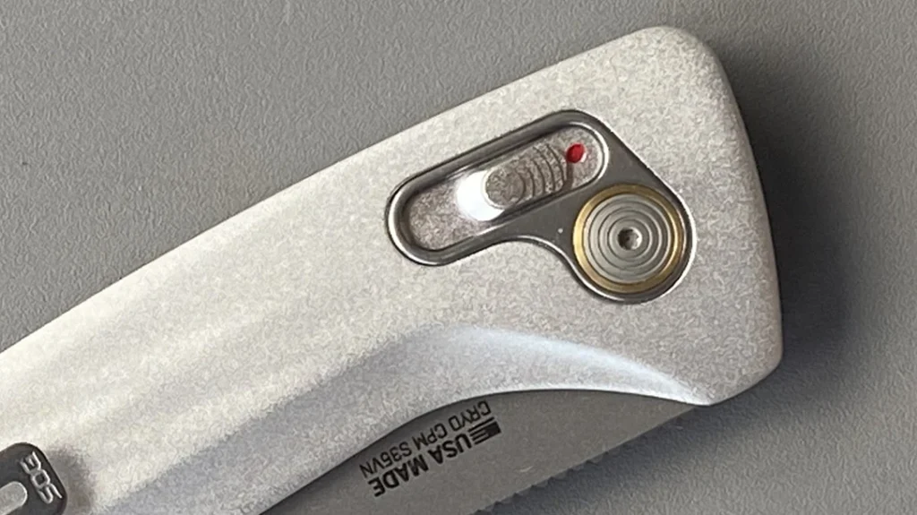 The One-Zero AU features SOG’s proprietary XR-AU lock, a major leap in automatic knife technology.