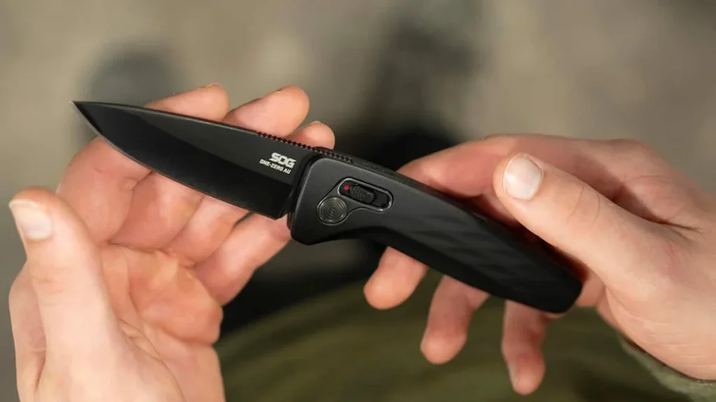 The handle is constructed from aircraft-grade aluminum, hard anodized for enhanced durability and resistance to wear.