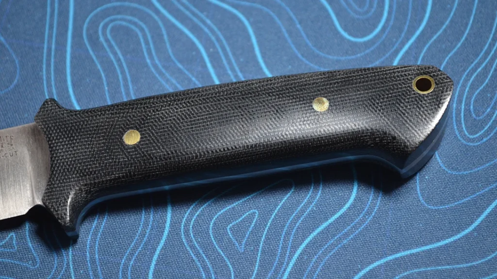 The handle looks plain, but is very comfortable in the hand.