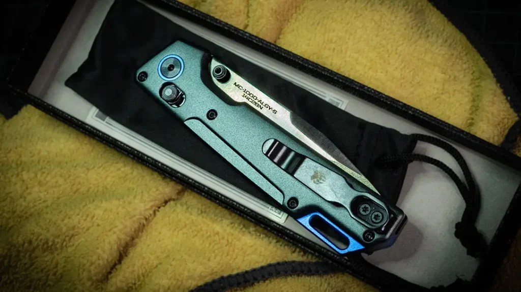 In the box, you get the knife, a sleeve, and the warranty card.