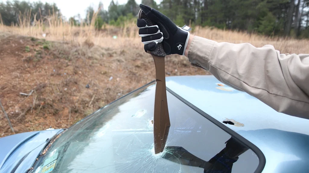 The Fury is a refined kukri with the added benefit of better thrusting/stabbing potential.