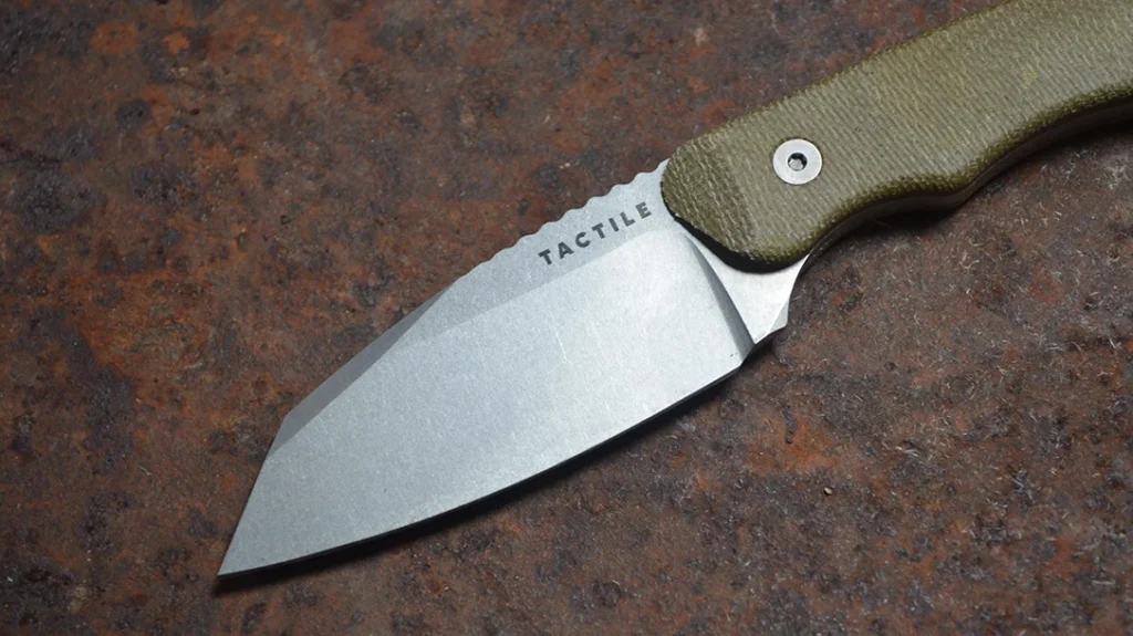 The reverse tanto blade profile is very practical for an EDC knife, providing a strong point that’s great for detail work.
