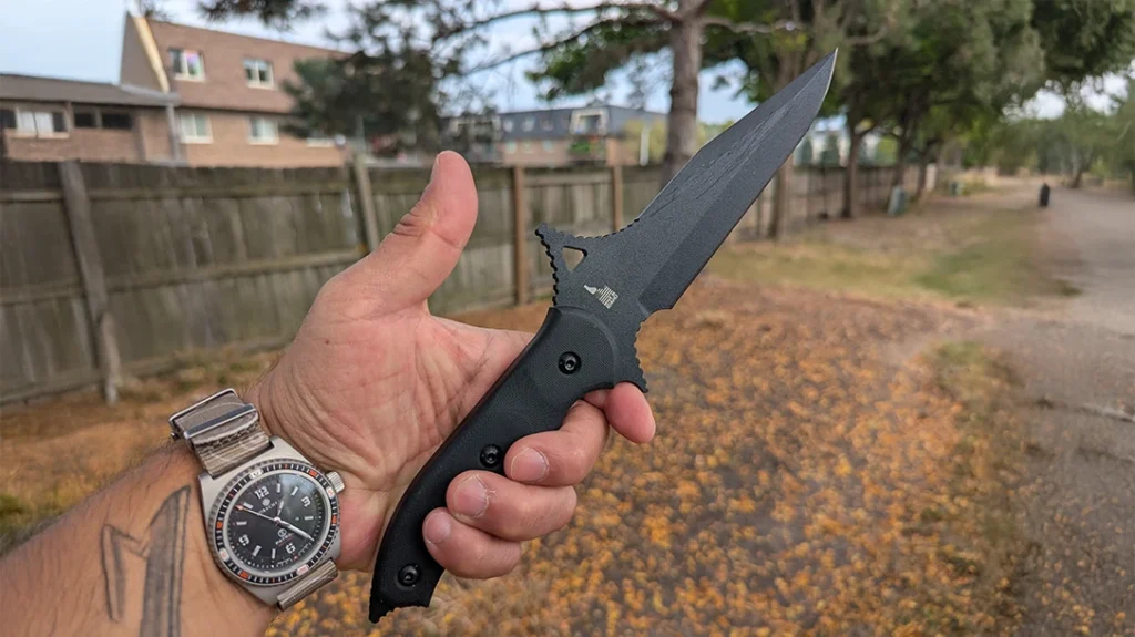 I found that the length and weight design balance was well laid out and comfortable in the hand.