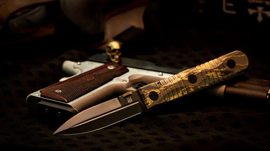 This knife is what happens when design heritage meets modern machining.