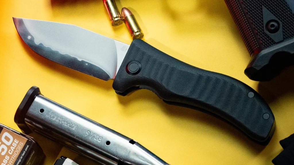 North Mountain Blade Lucky Dog: The Big Dog in Town.