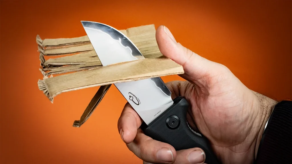 The North Mountain Blade Lucky Dog uses SLD Magic steel in a laminated San Mai construction.