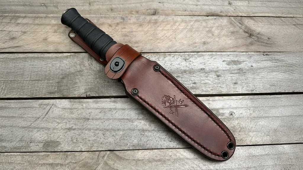 Skin Bender Leather Works has an aftermarket leather sheath for the Defiant7 M320V.