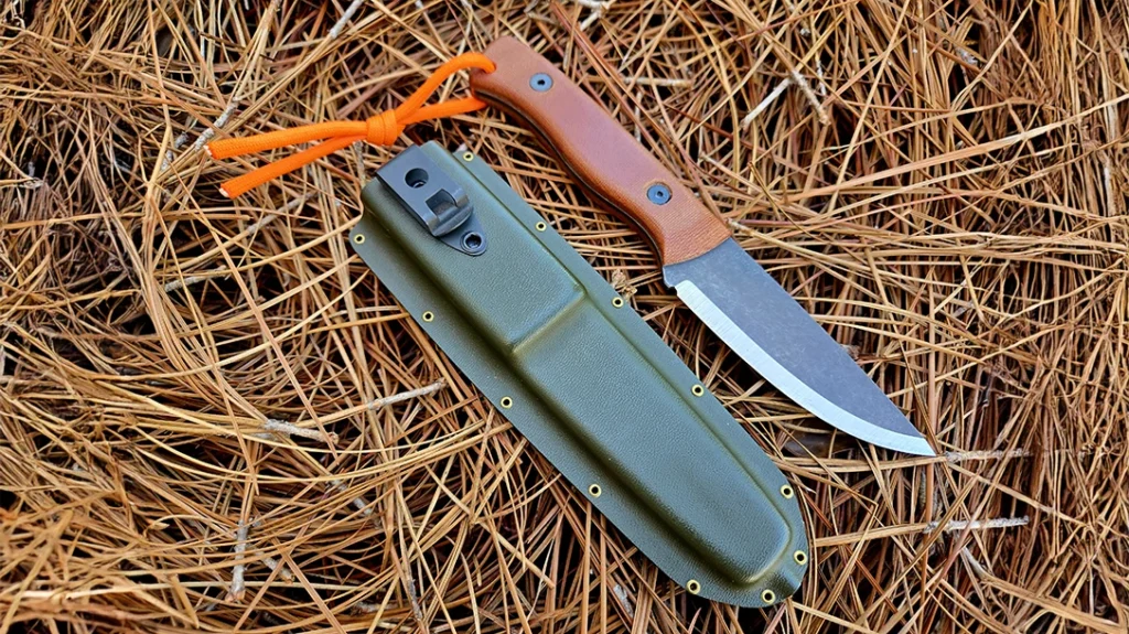 One knifemaker to watch for innovation is Thomas Nugent of Knives by Nuge. This pocket sheath for his Bruin is ambidextrous and can be clipped to a shirt button panel or pack pocket.