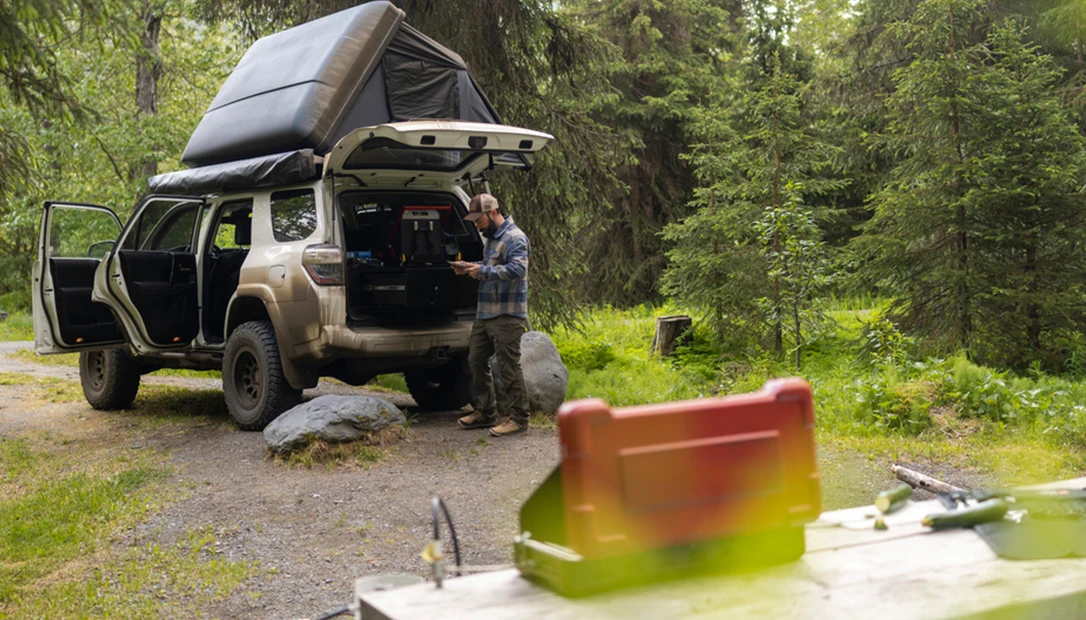 Fully equipped overland kitchen setup