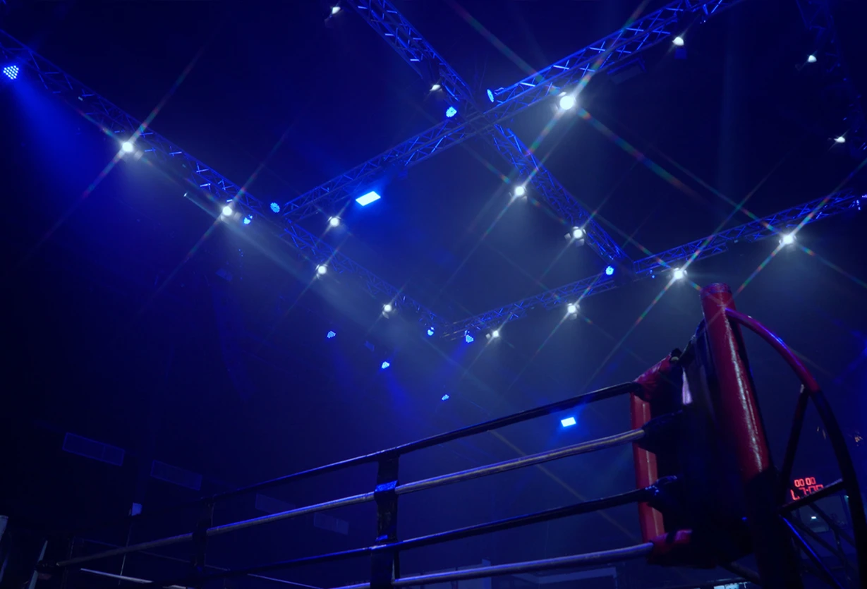 its fight night and your are ringside