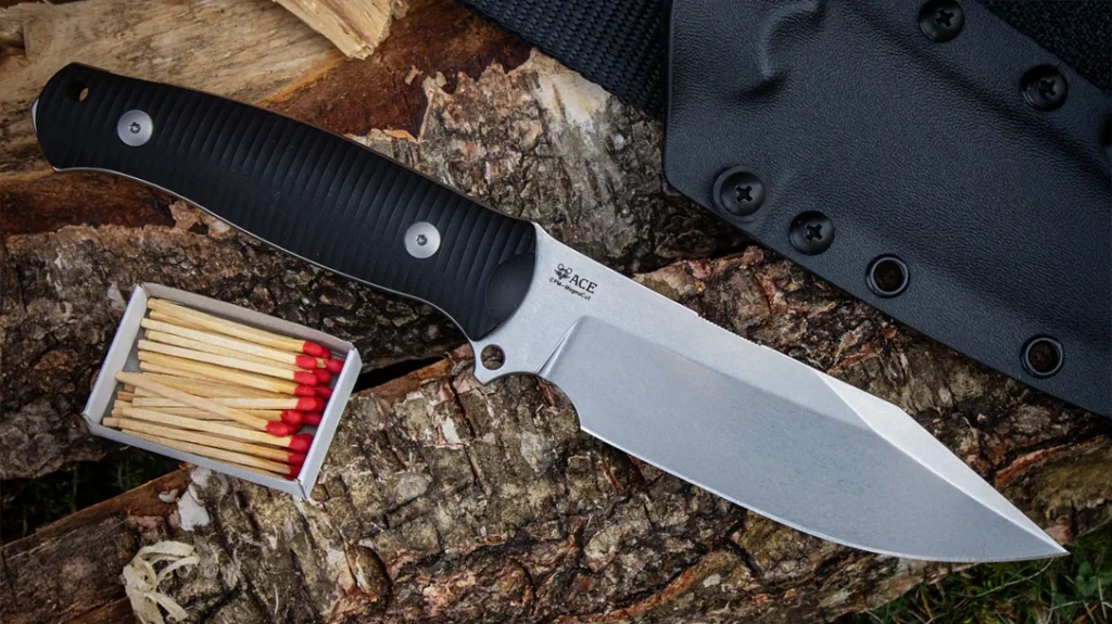 GiantMouse Redington: Covered from Tactical to Bushcraft.
