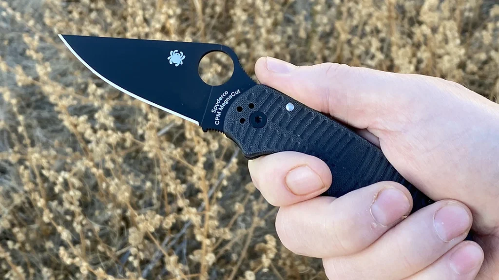 The modified clip point blade combines a gentle, slicing friendly belly with an acute, well centered point that remains highly capable for fine tasks.