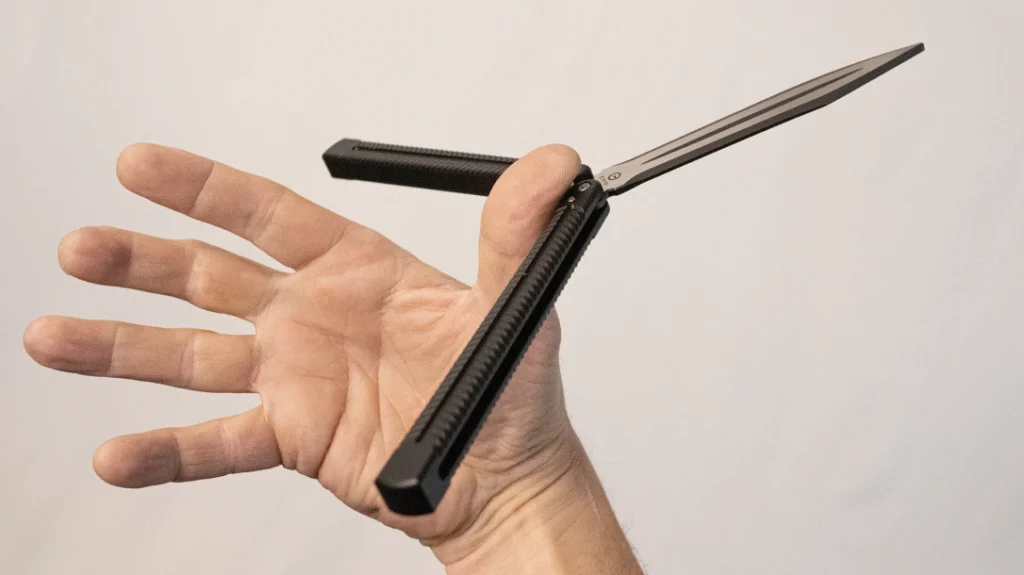 Thumb roll with the CIVIVI Dracolisk Balisong Trainer.