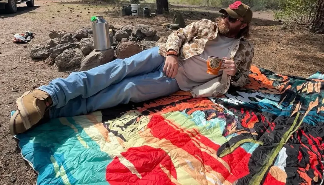 man outdoor on DryFox Blanket