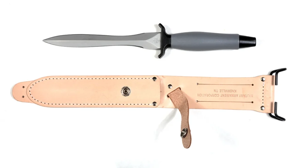 The MAC MkII dagger with its sheath.